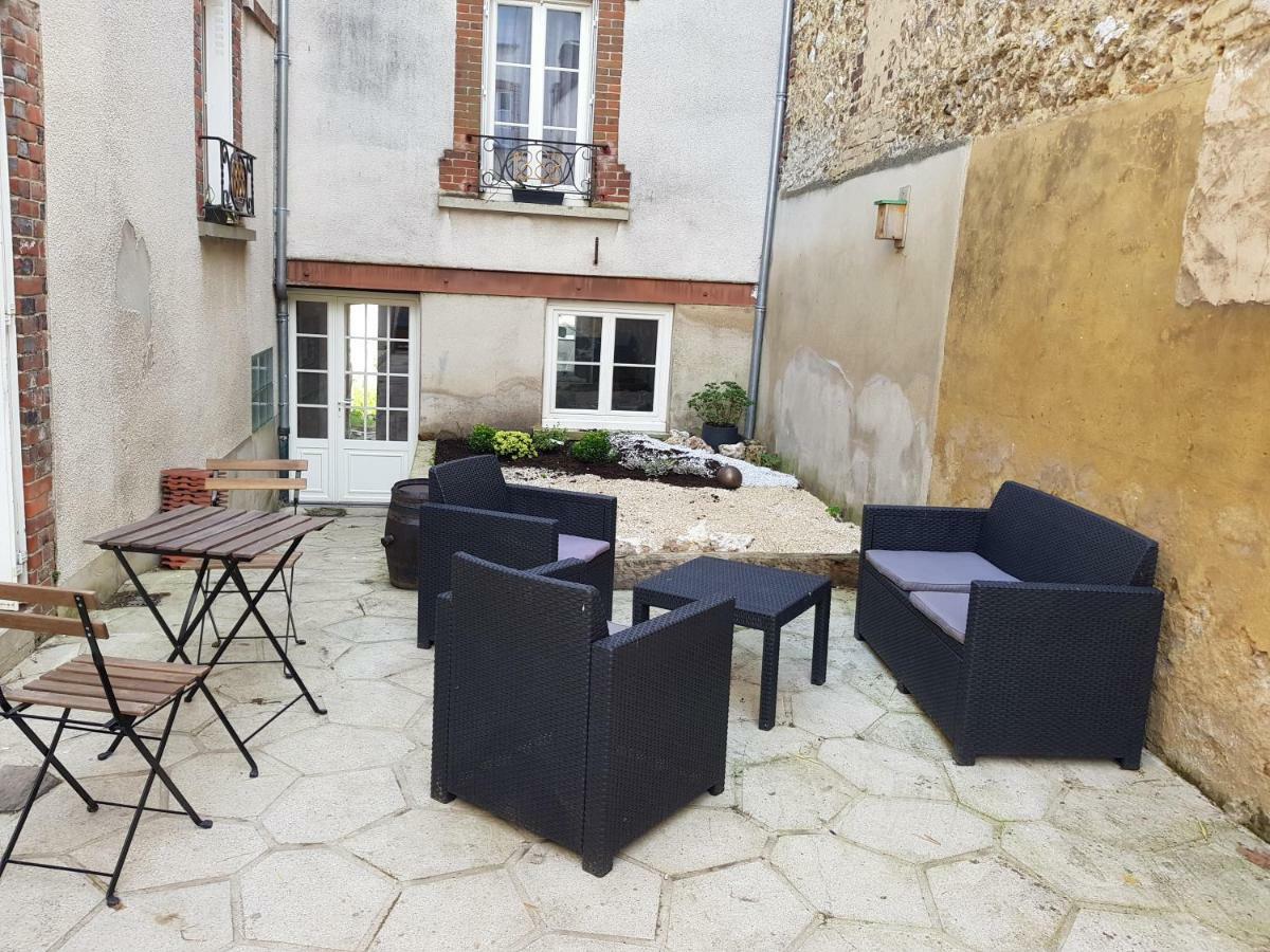 Appartement Calme Le Clos De Renee 오빌레 외부 사진